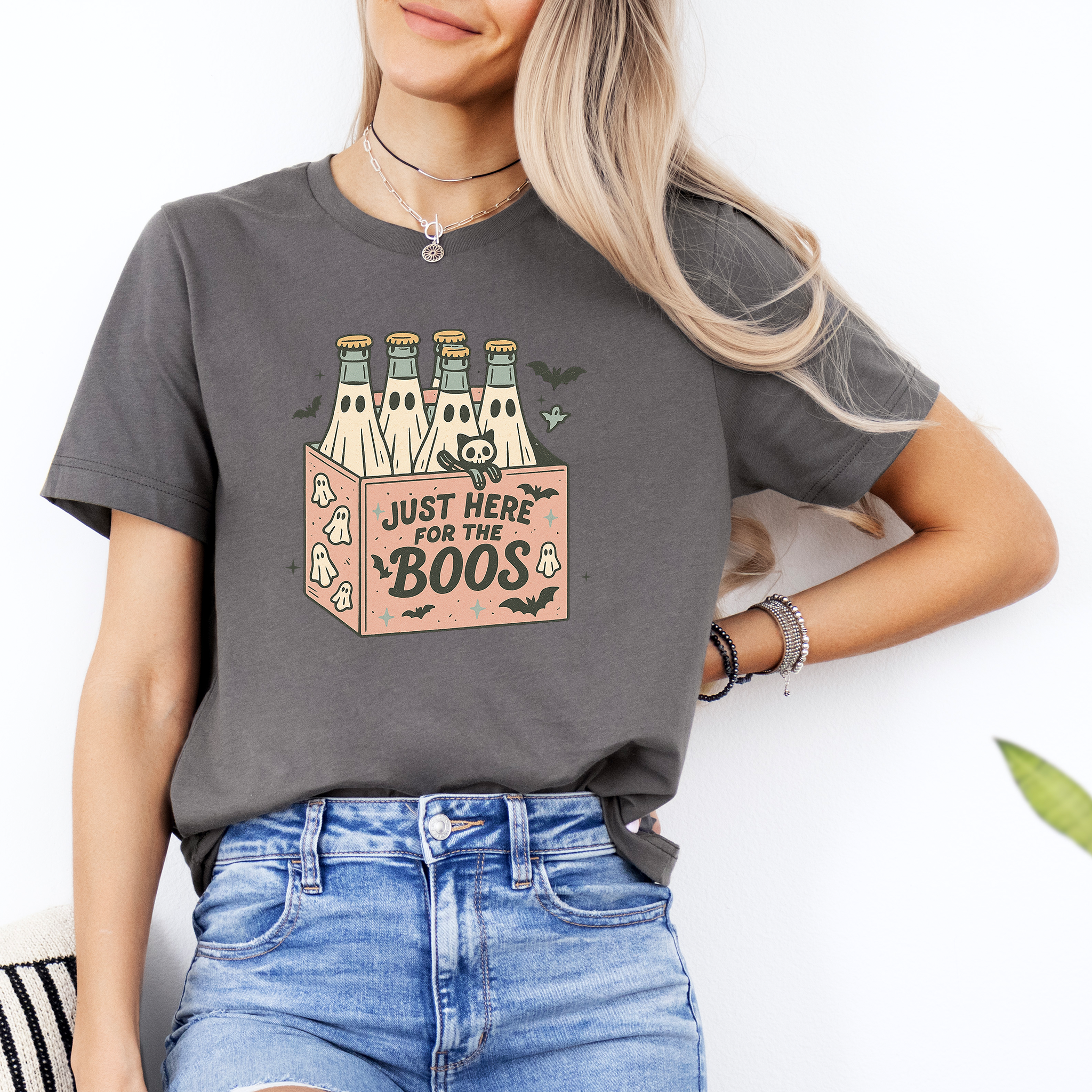 Just Here for the Boos – Funny Ghost T-Shirt