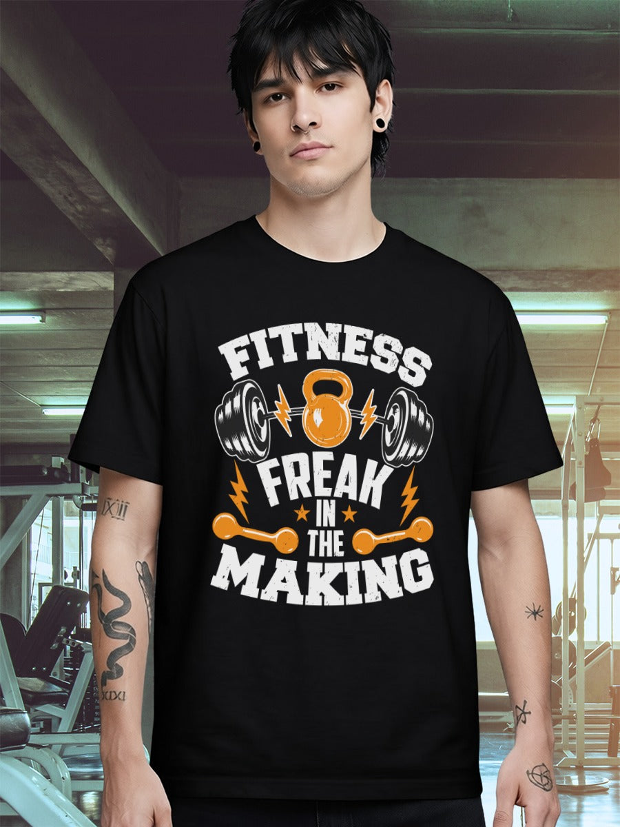 FITNESS FREAK IN THE MAKING T-SHIRT